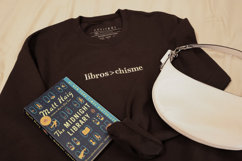 Libros > Chisme — Embroidered Sweatshirt (Mocha Brown) Rooted Book Lover Co