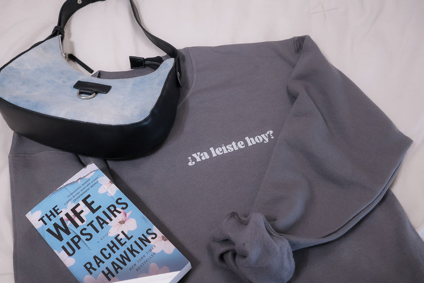 ¿Ya Leíste Hoy? — Literary Sweatshirt (Gray) Rooted Book Lover Co